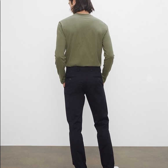 Club Monaco Modern Slim Fit Connor Chino - Picture 3 of 5